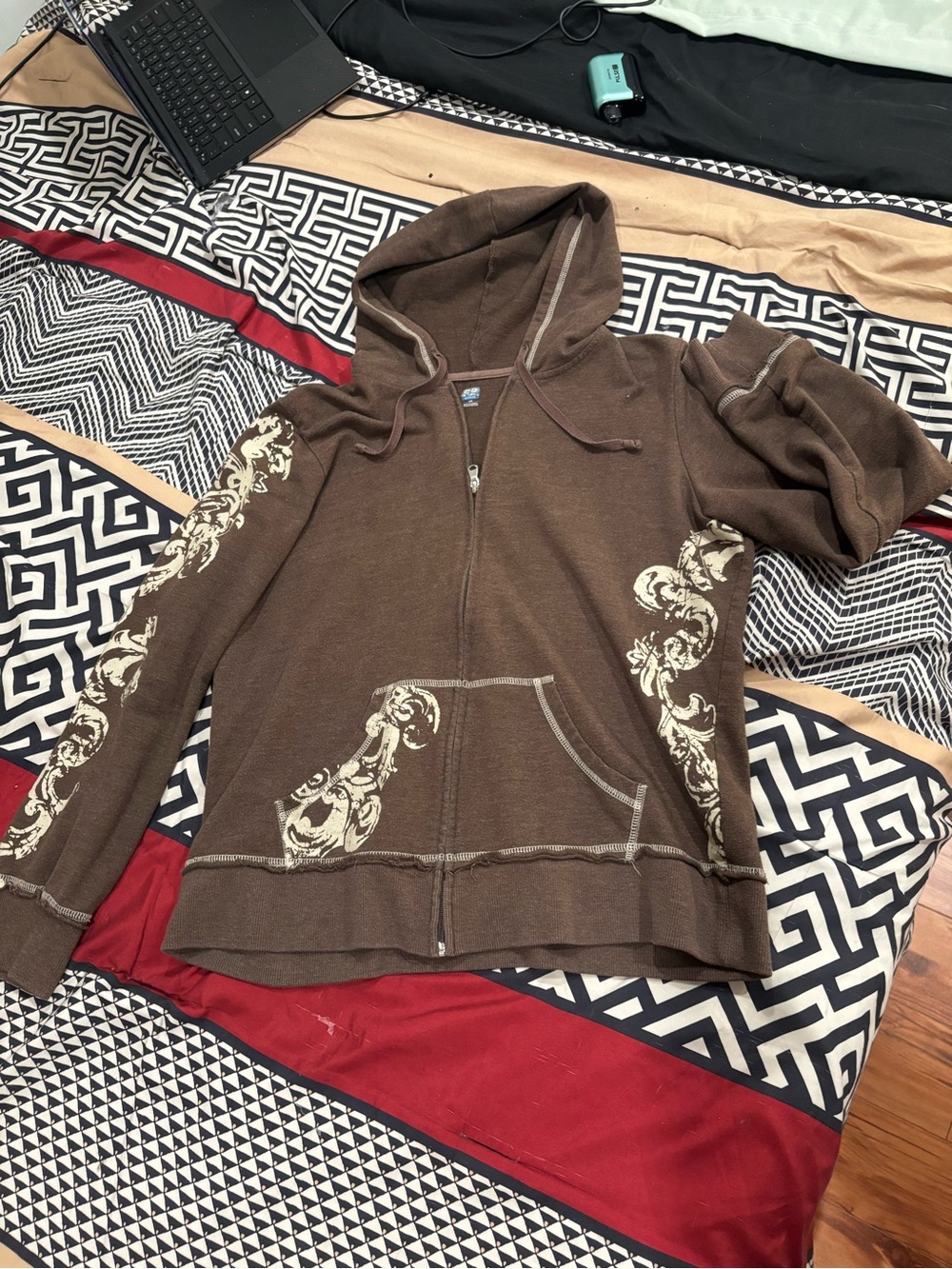 Women's Brown Zip-Up Hoodie Sweater with Cream Scroll Print